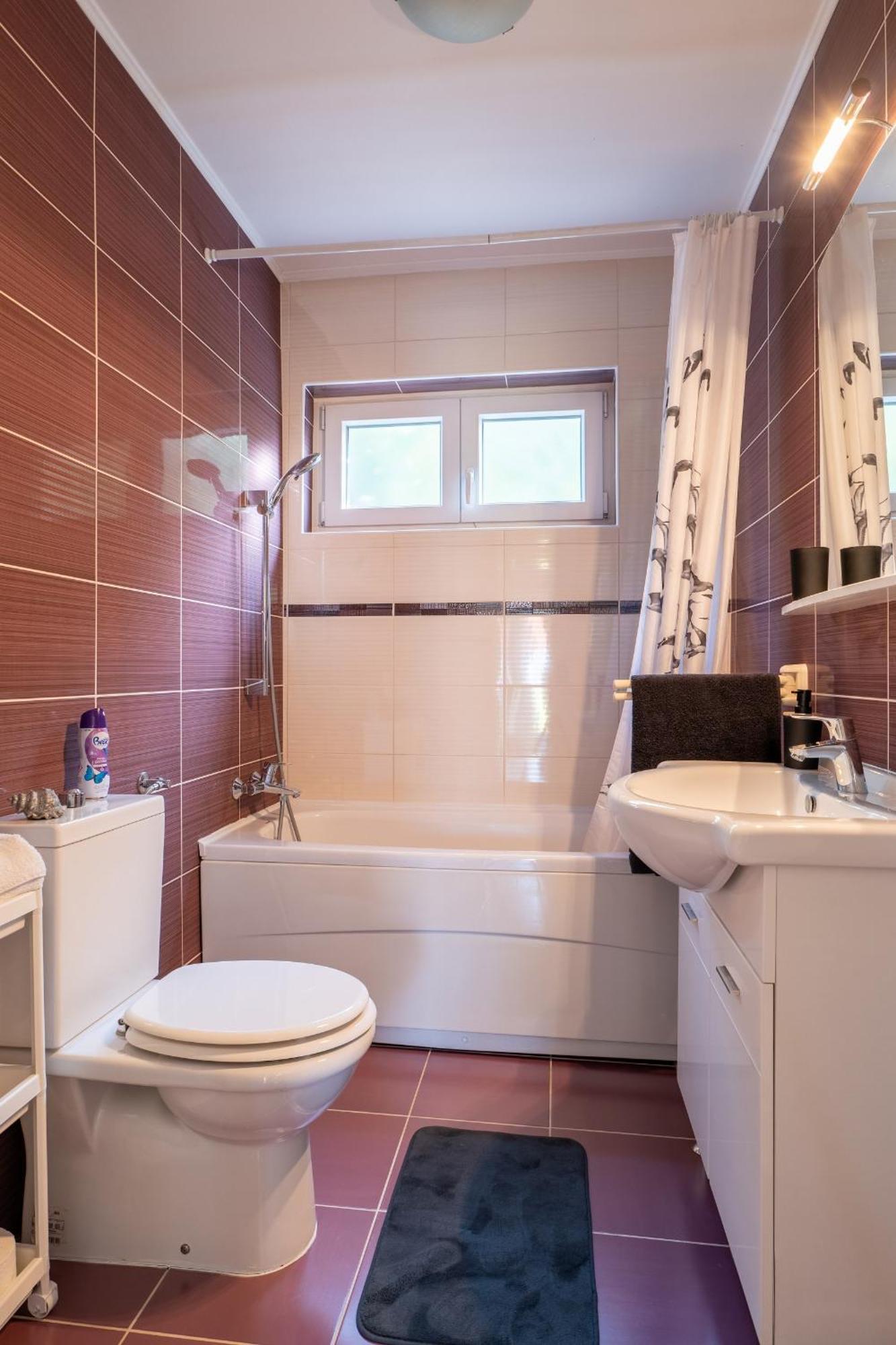 Apartment Wish - Two Bedrooms With 2 Ac Renewed Pag Town Bagian luar foto
